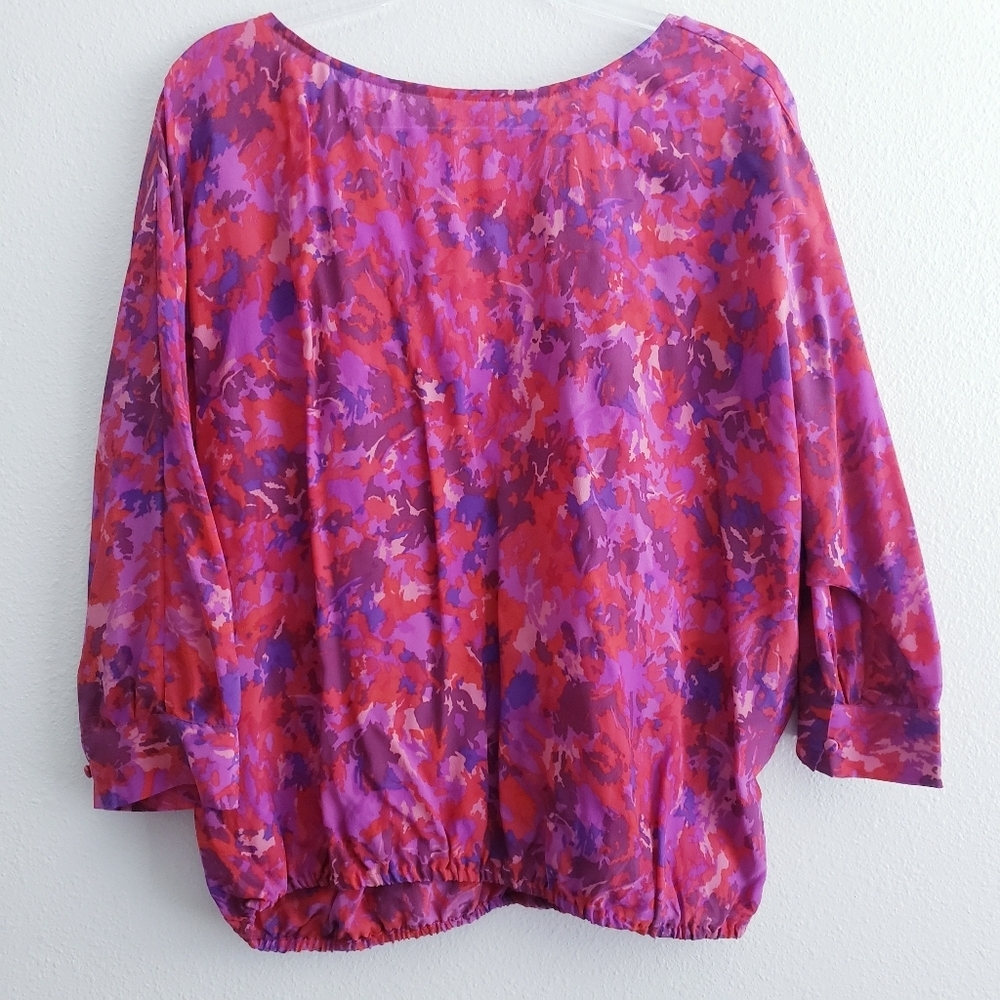 Joie Floral 1/2 Sleeve Silk V-Back Blouse
